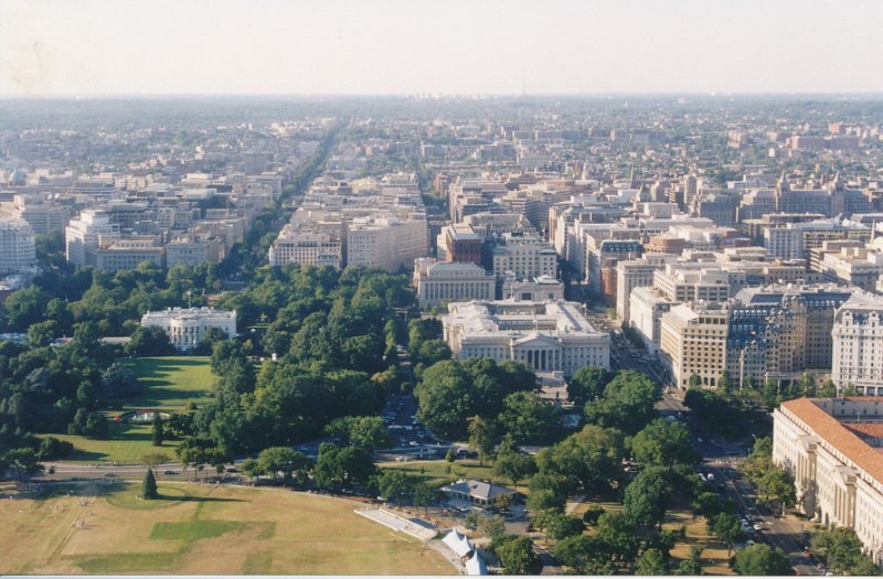 045-White House from the Washington Monument.jpg
